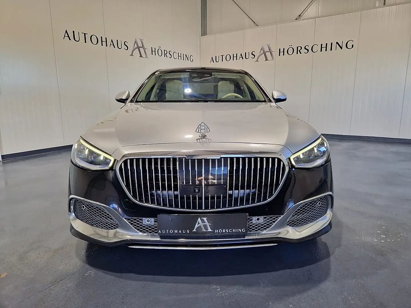 Vehicle image, number 2