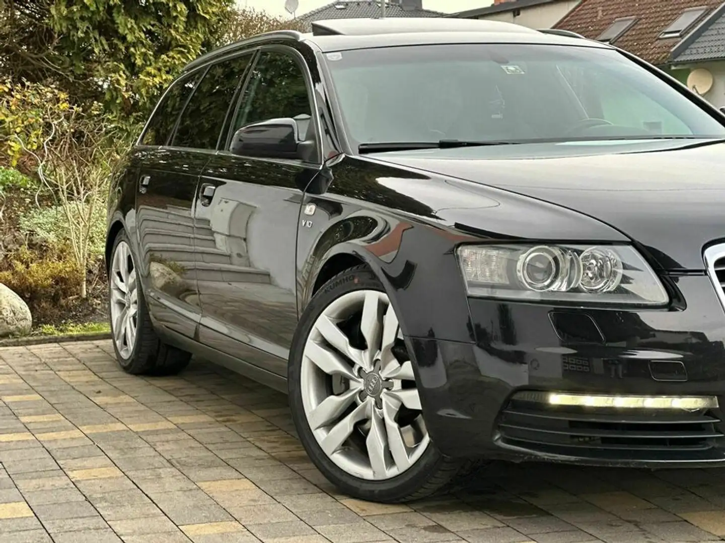 Vehicle image, number 2