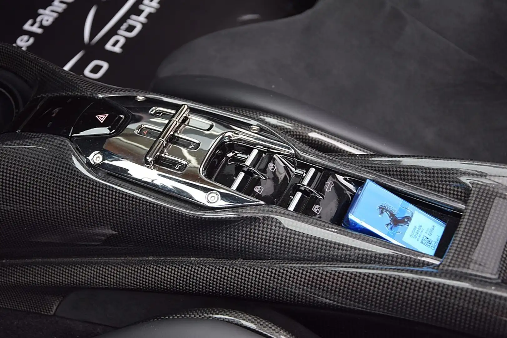 Vehicle image, number 15