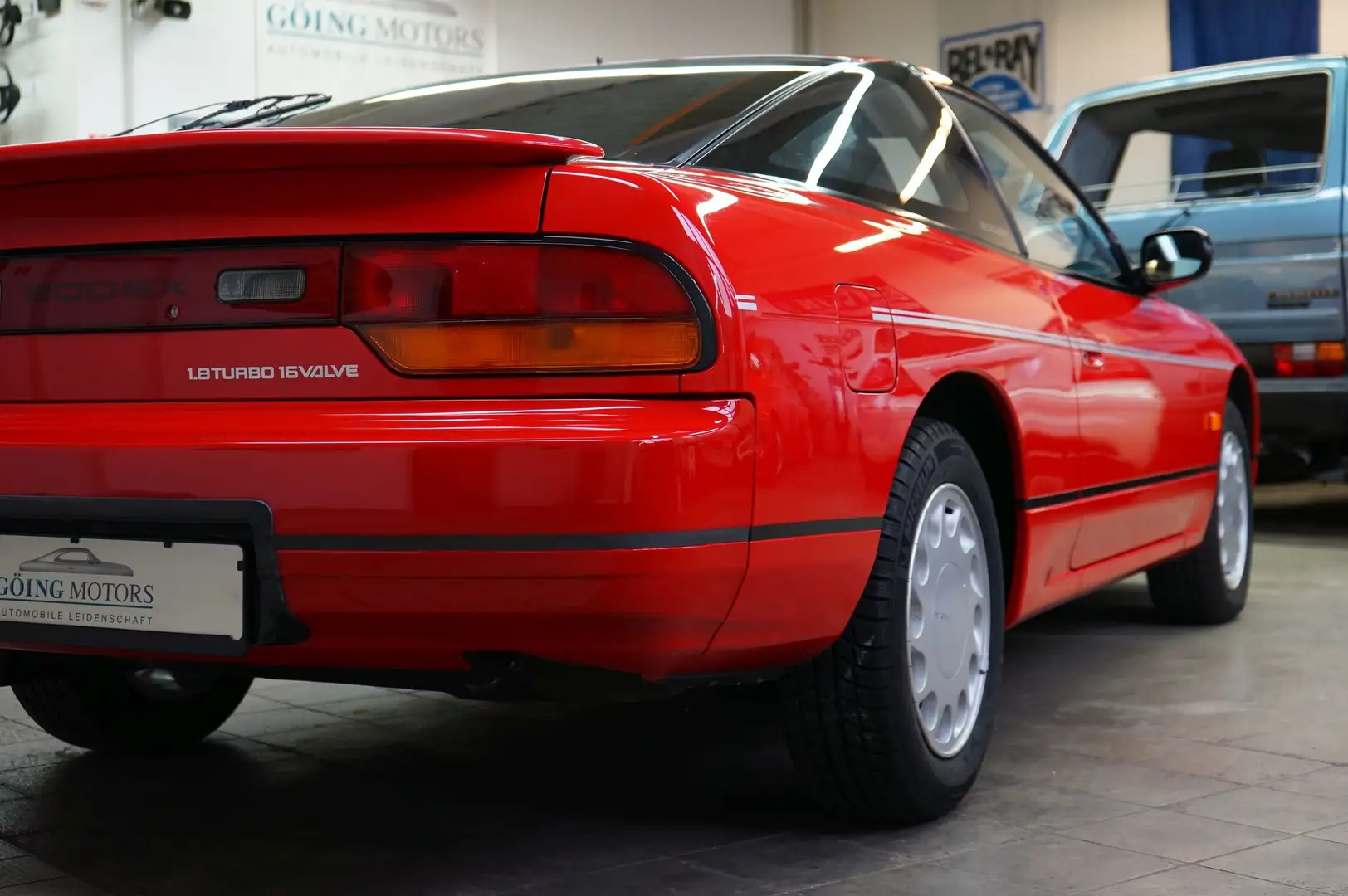Vehicle image, number 15