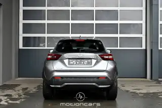 Vehicle image thumbnail, number 4