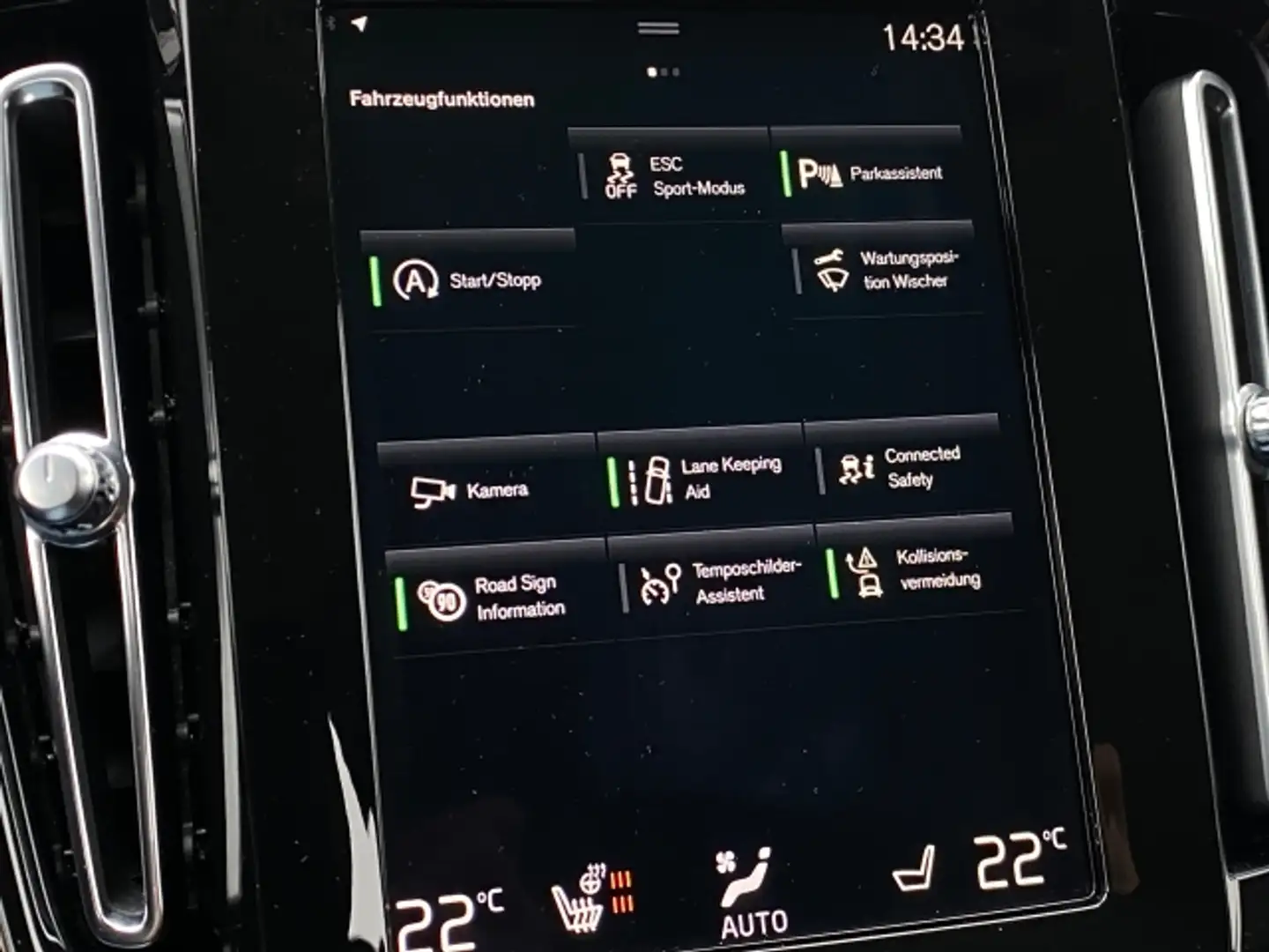 Vehicle image, number 14