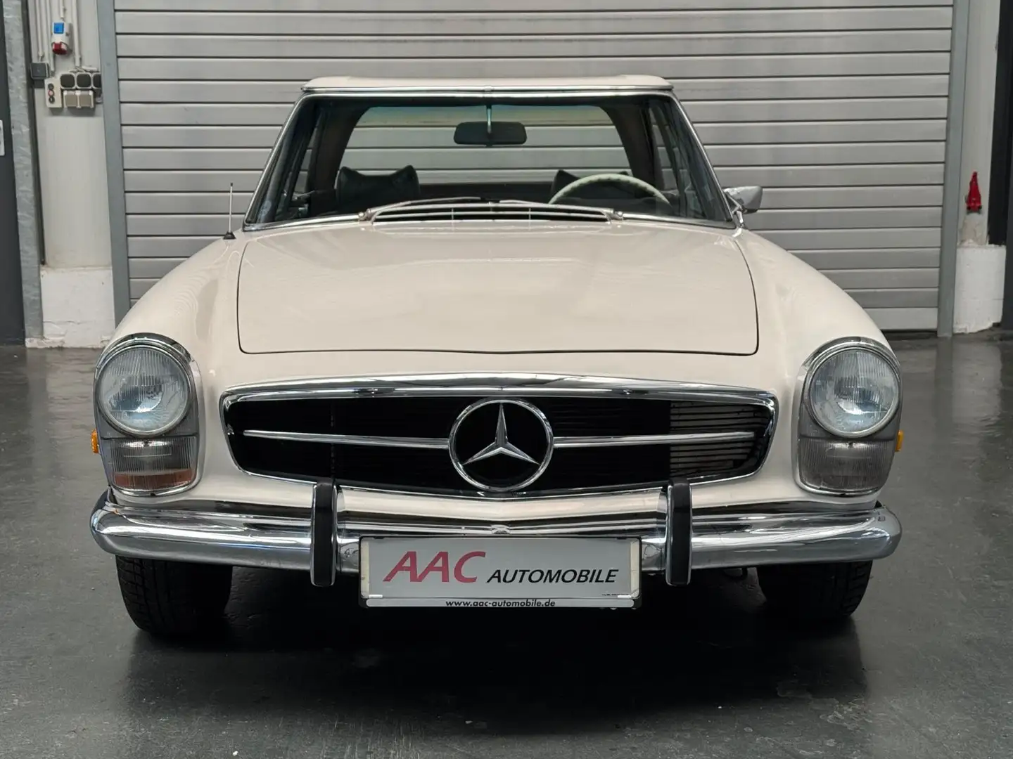 Vehicle image, number 2
