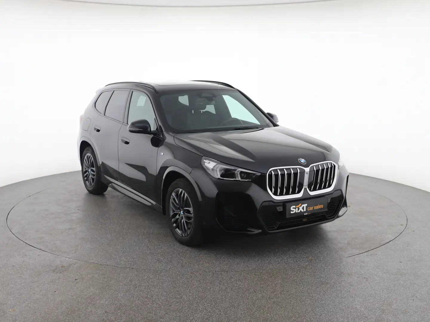 Vehicle image, number 1