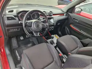 Vehicle image thumbnail, number 4