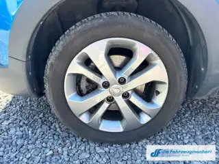 Vehicle image thumbnail, number 12