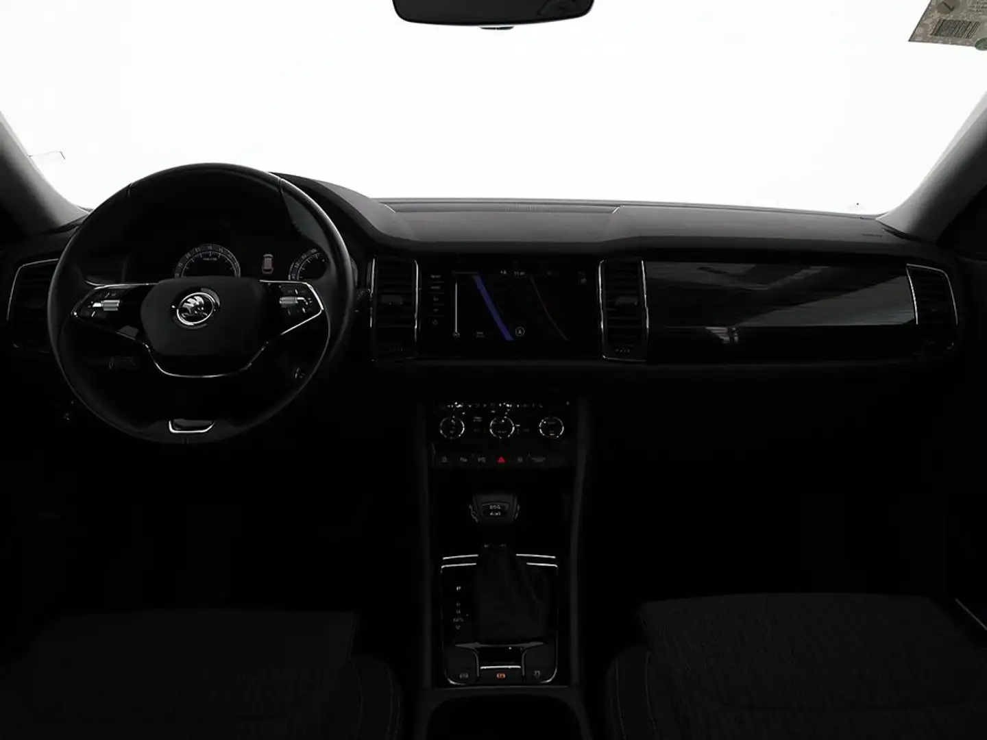 Vehicle image, number 10