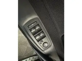 Vehicle image thumbnail, number 14
