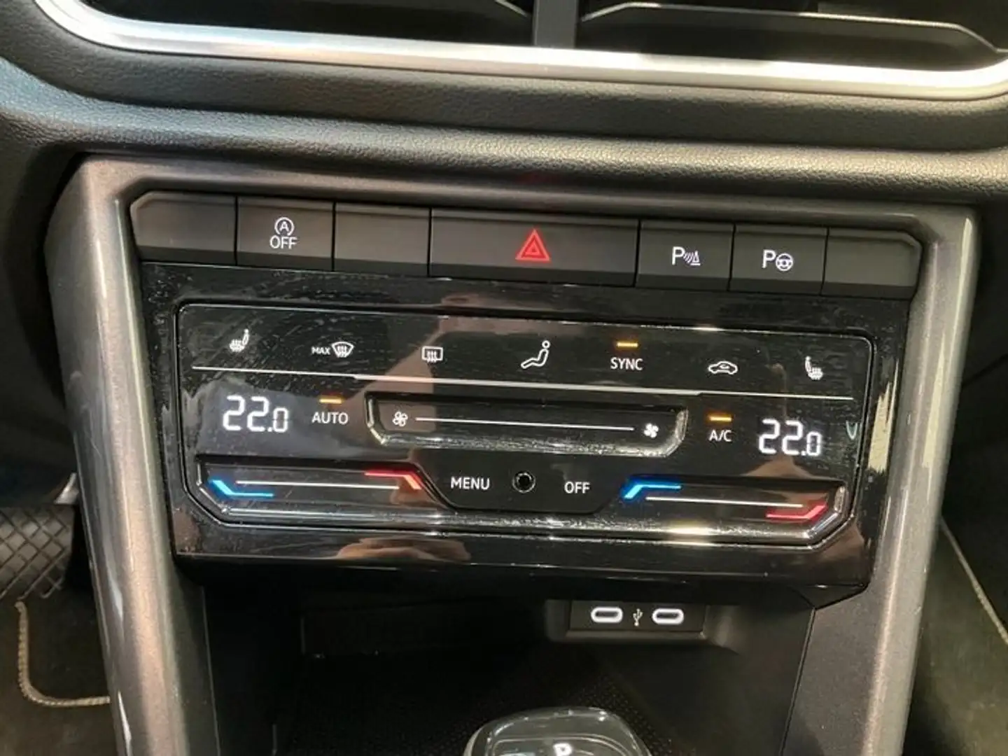Vehicle image, number 7