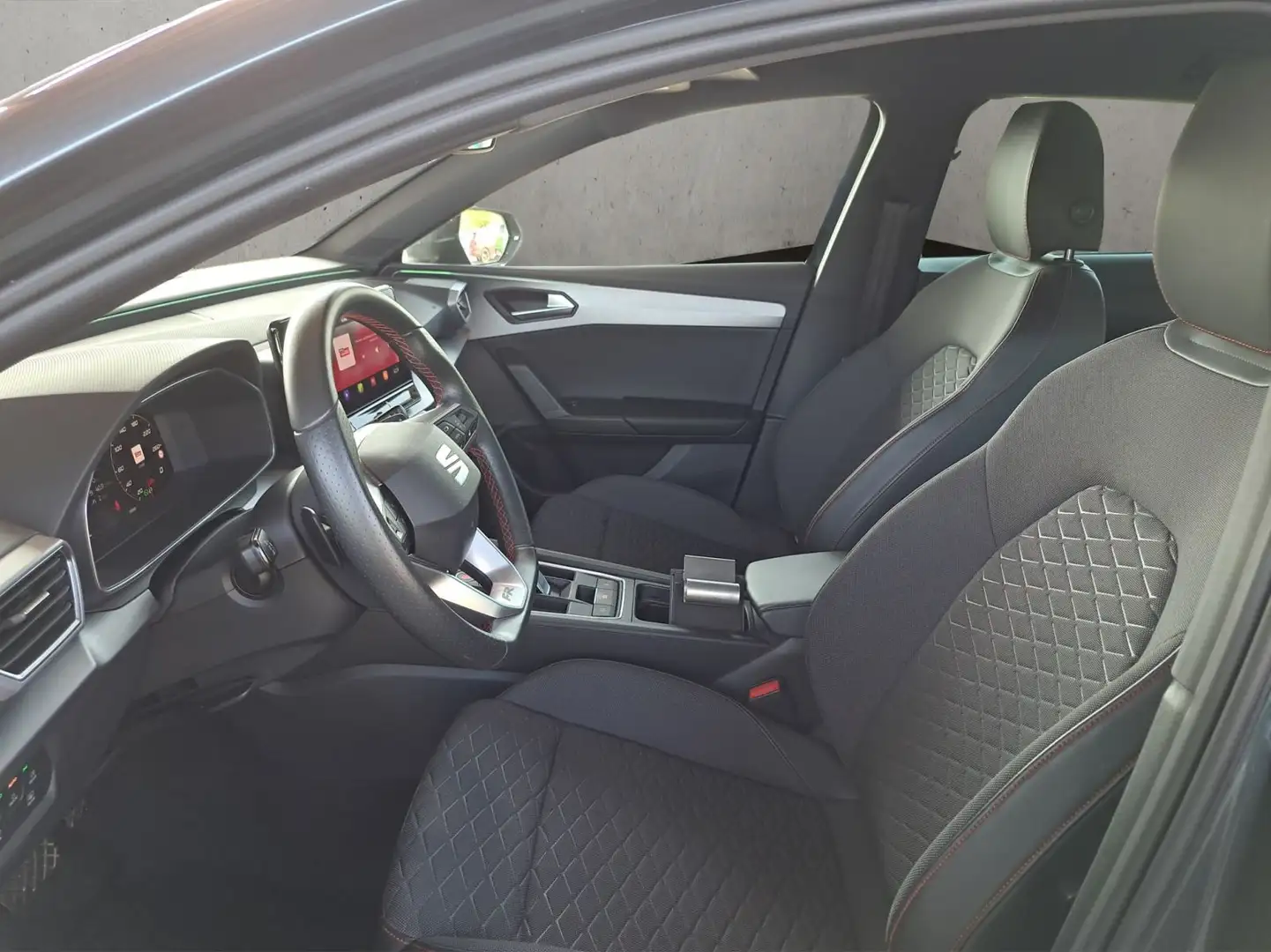 Vehicle image, number 9
