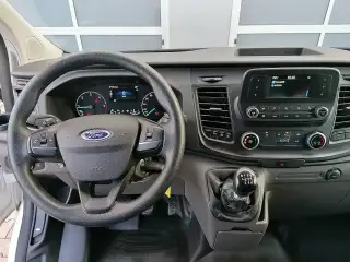 Vehicle image thumbnail, number 9