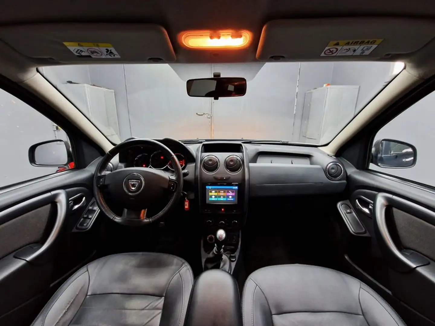 Vehicle image, number 13