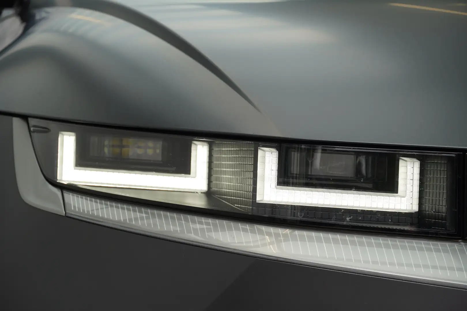 Vehicle image, number 5
