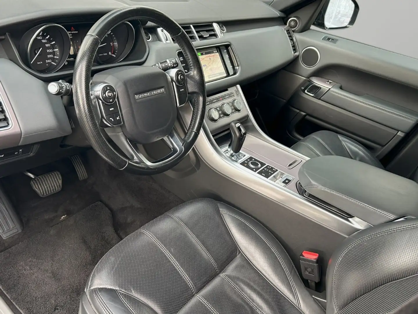 Vehicle image, number 3