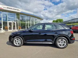 Vehicle image thumbnail, number 8