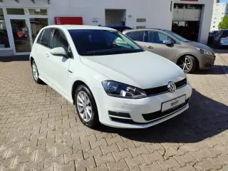Vehicle image thumbnail, number 3