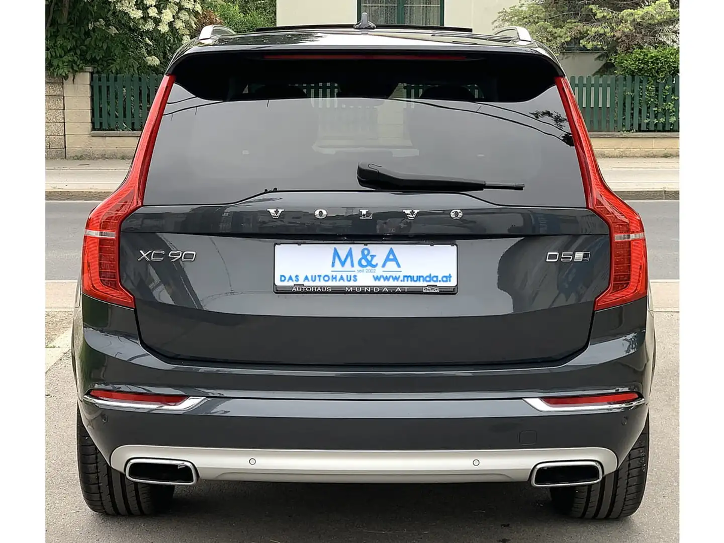Vehicle image, number 5