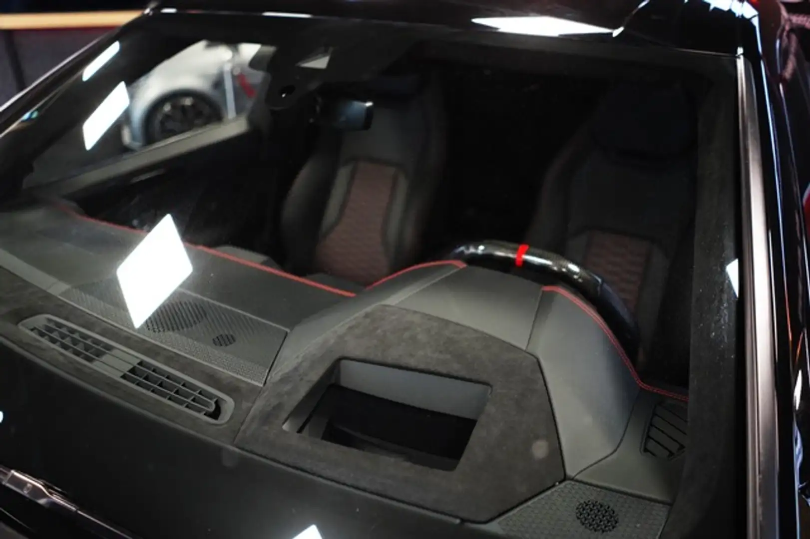 Vehicle image, number 19