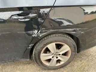 Vehicle image thumbnail, number 14