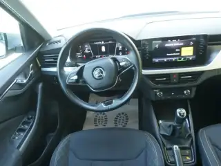 Vehicle image thumbnail, number 8