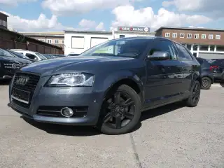 Vehicle image thumbnail, number 3