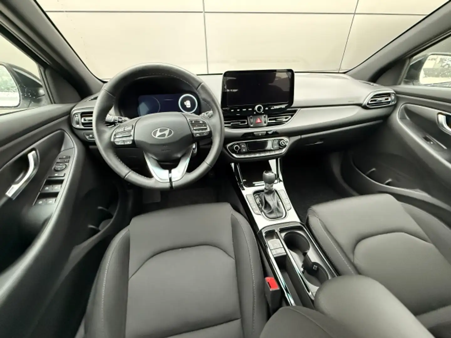 Vehicle image, number 9