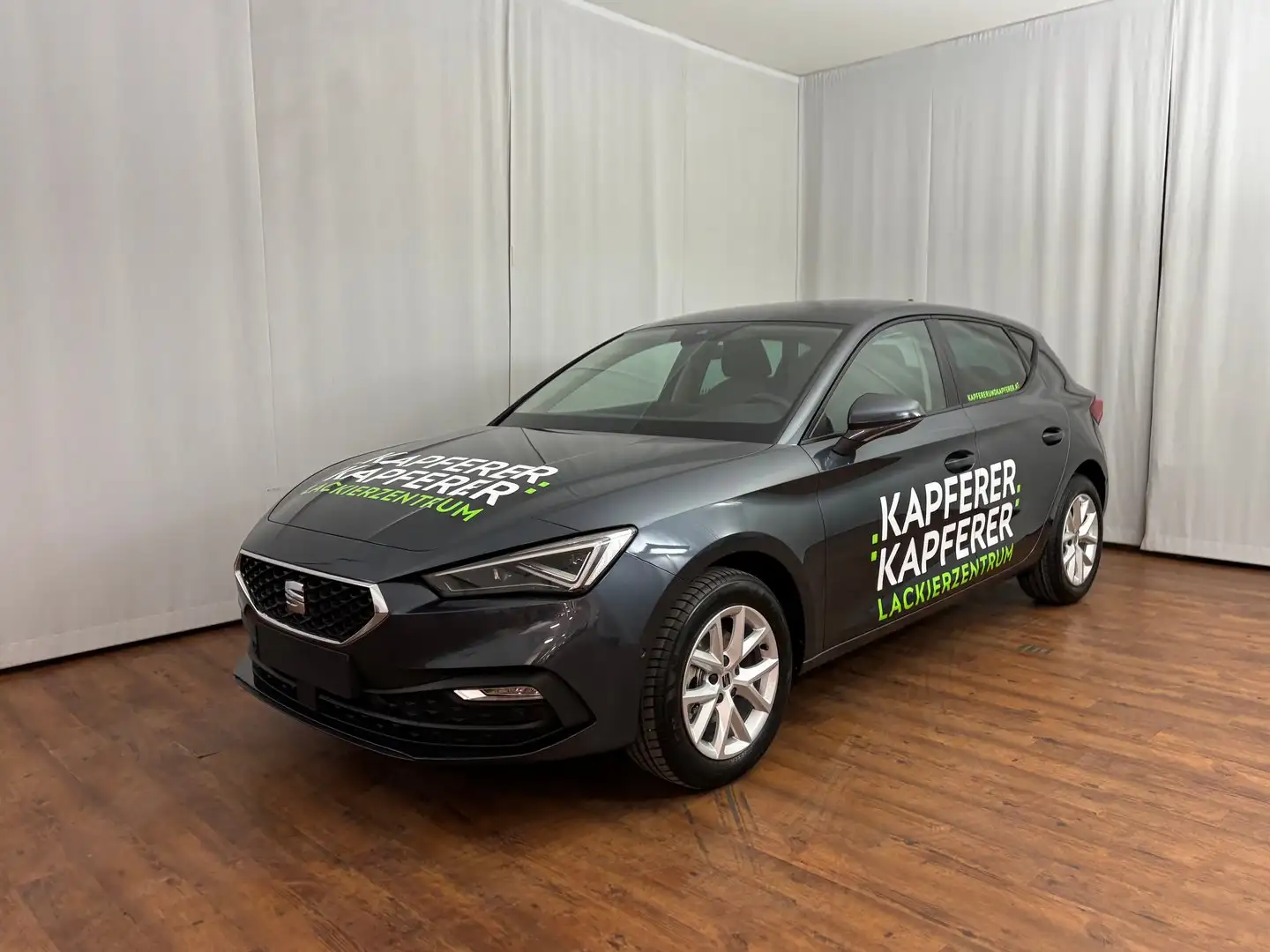 Vehicle image, number 2