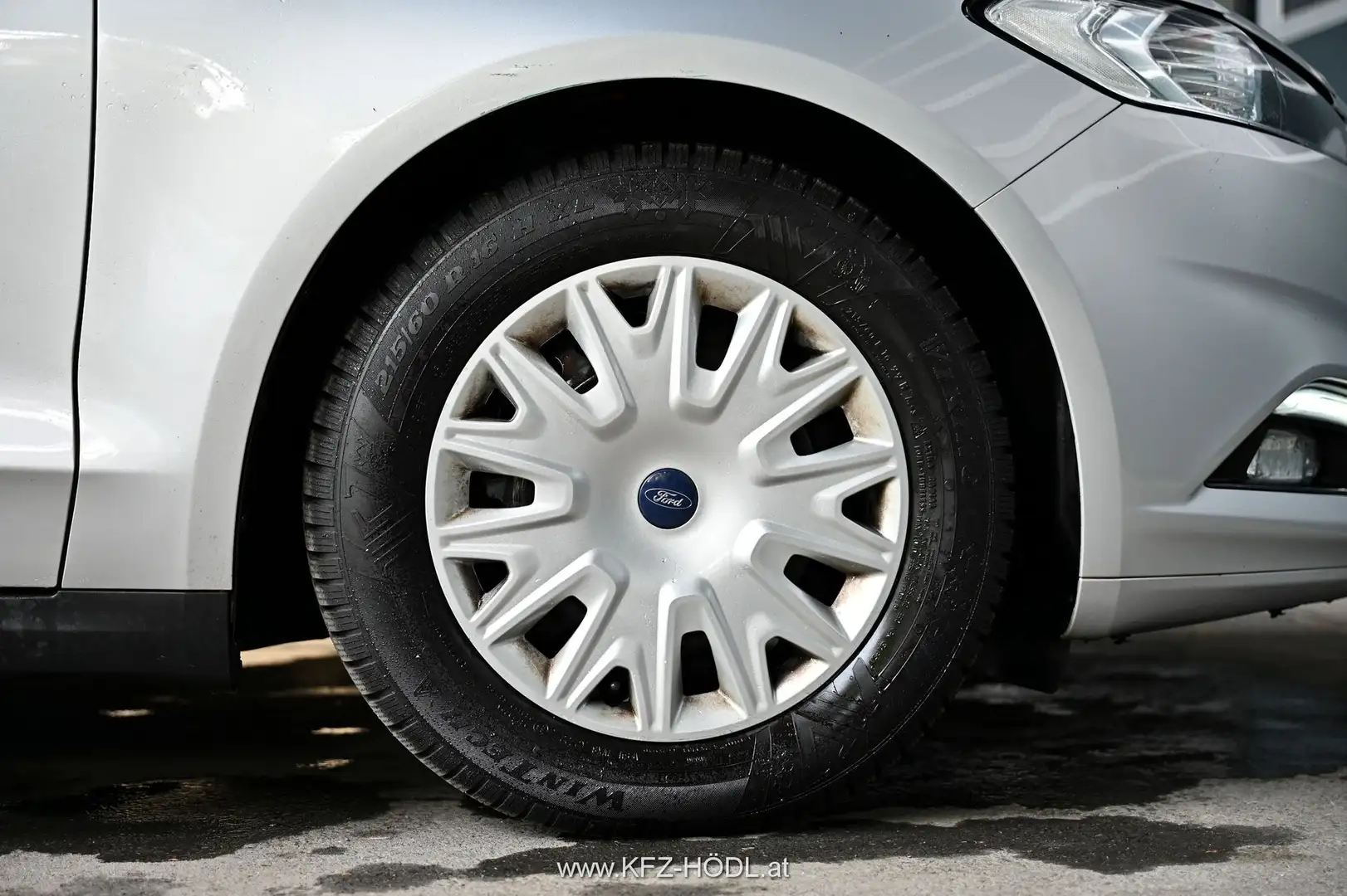 Vehicle image, number 7