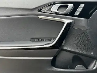 Vehicle image thumbnail, number 13