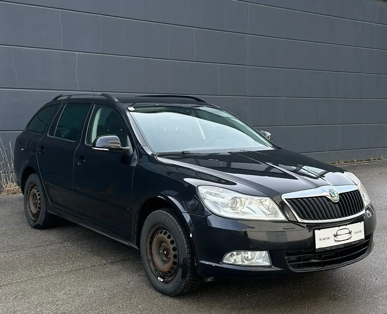 Vehicle image, number 1