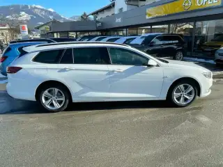 Vehicle image thumbnail, number 5