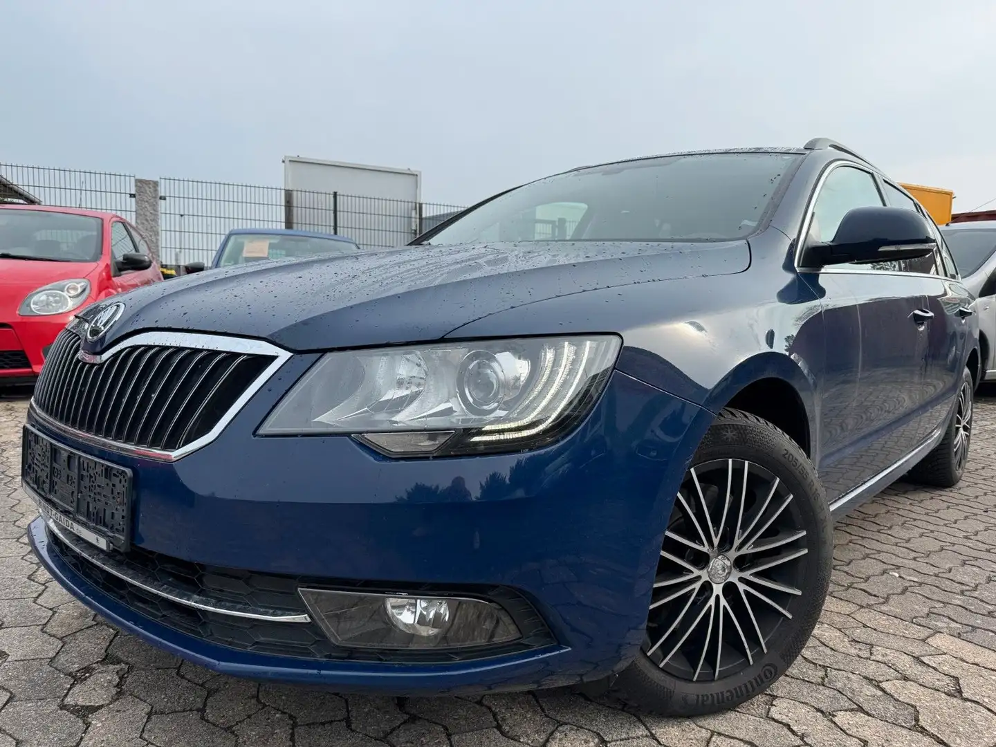 Vehicle image, number 1