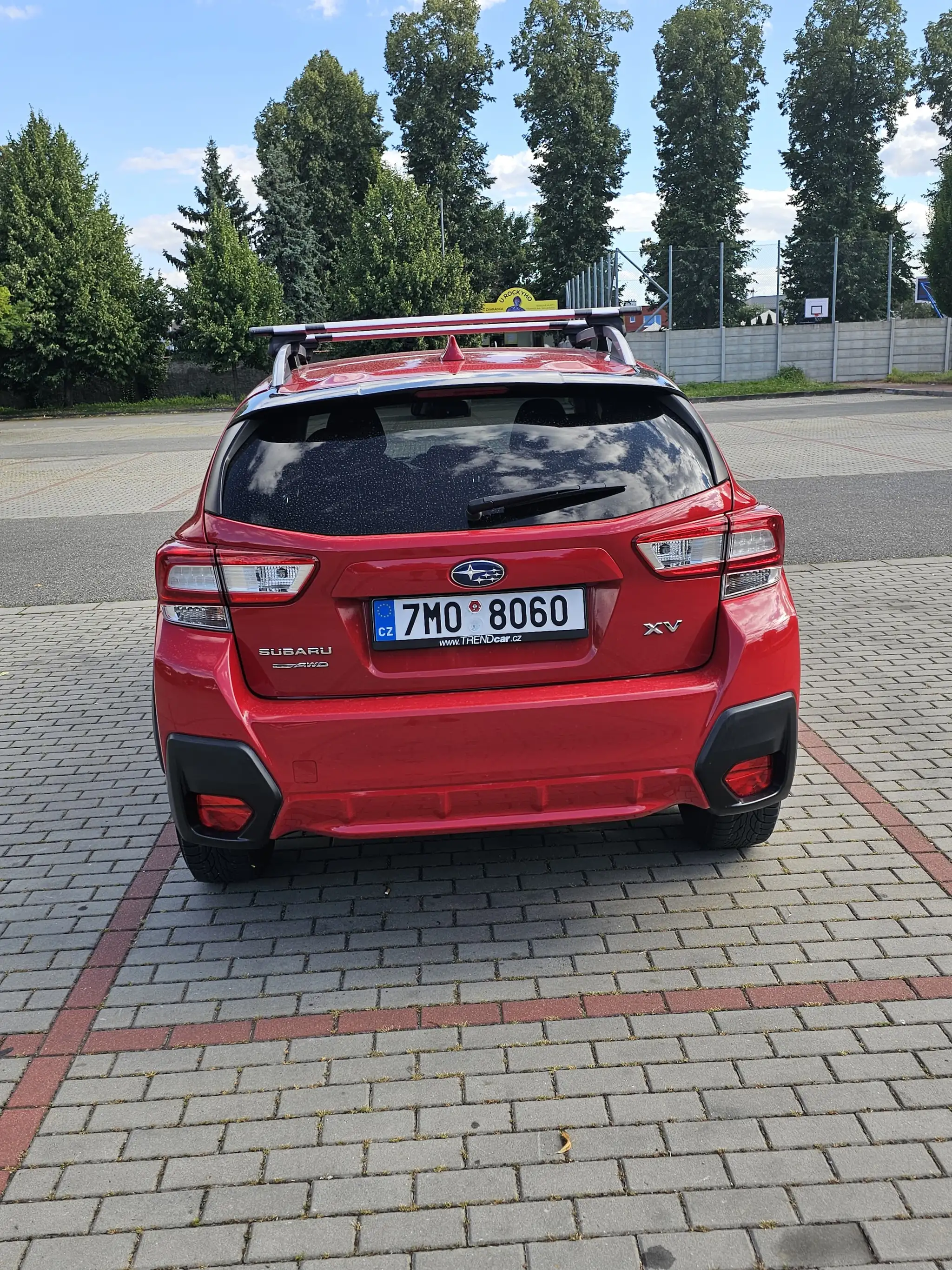 Vehicle image, number 13
