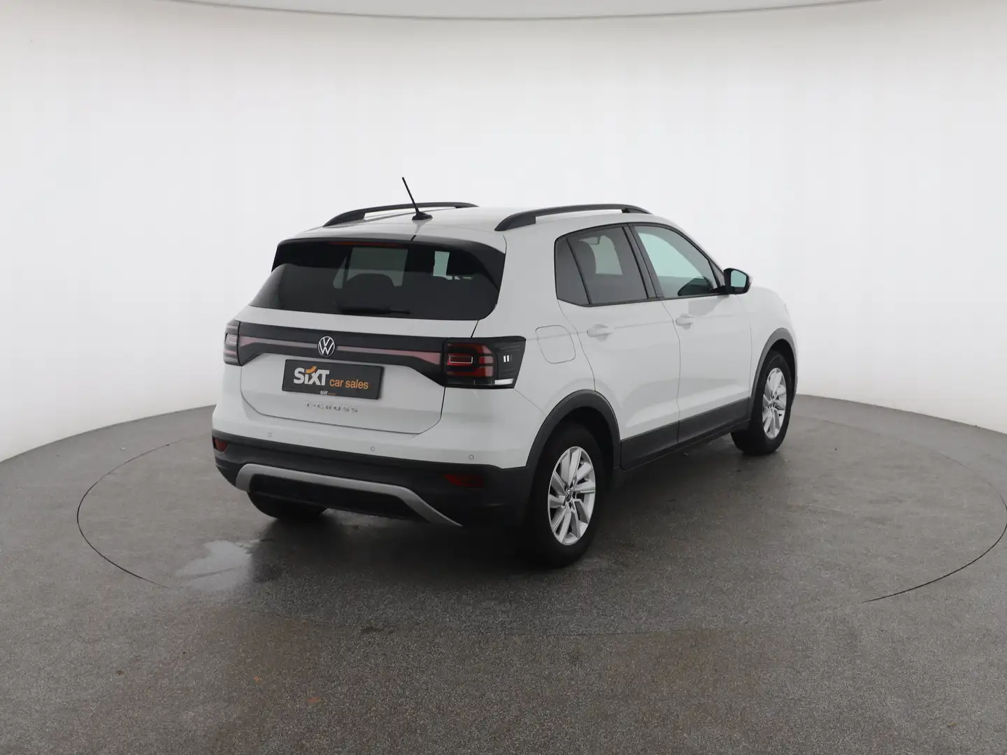 Vehicle image, number 5