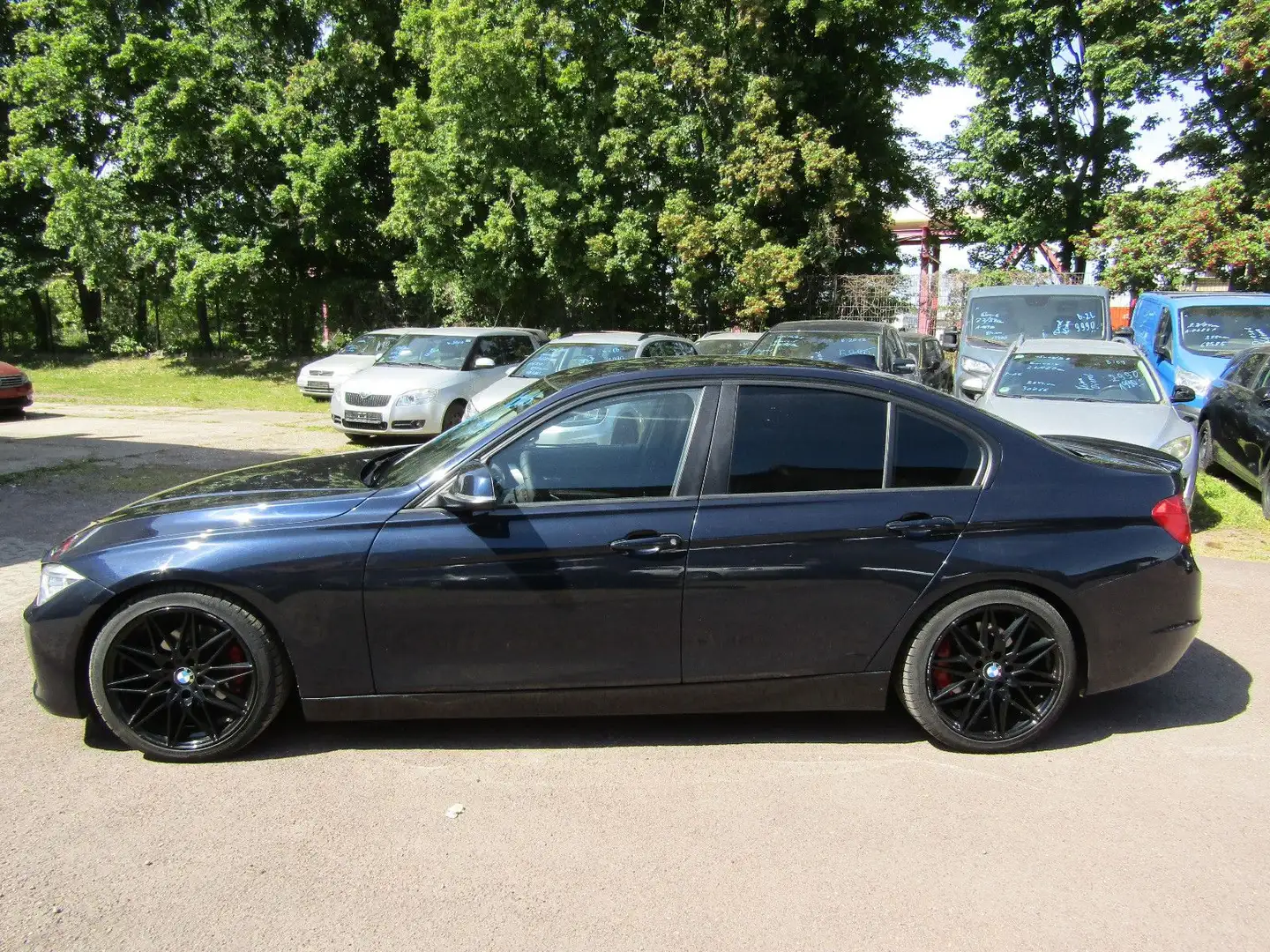 Vehicle image, number 4