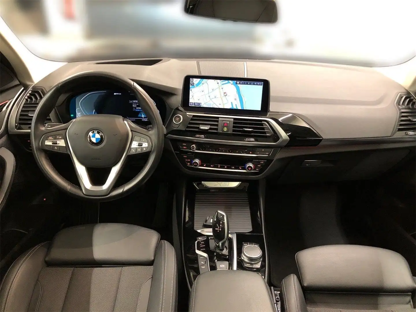 Vehicle image, number 6