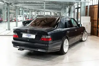 Vehicle image thumbnail, number 2