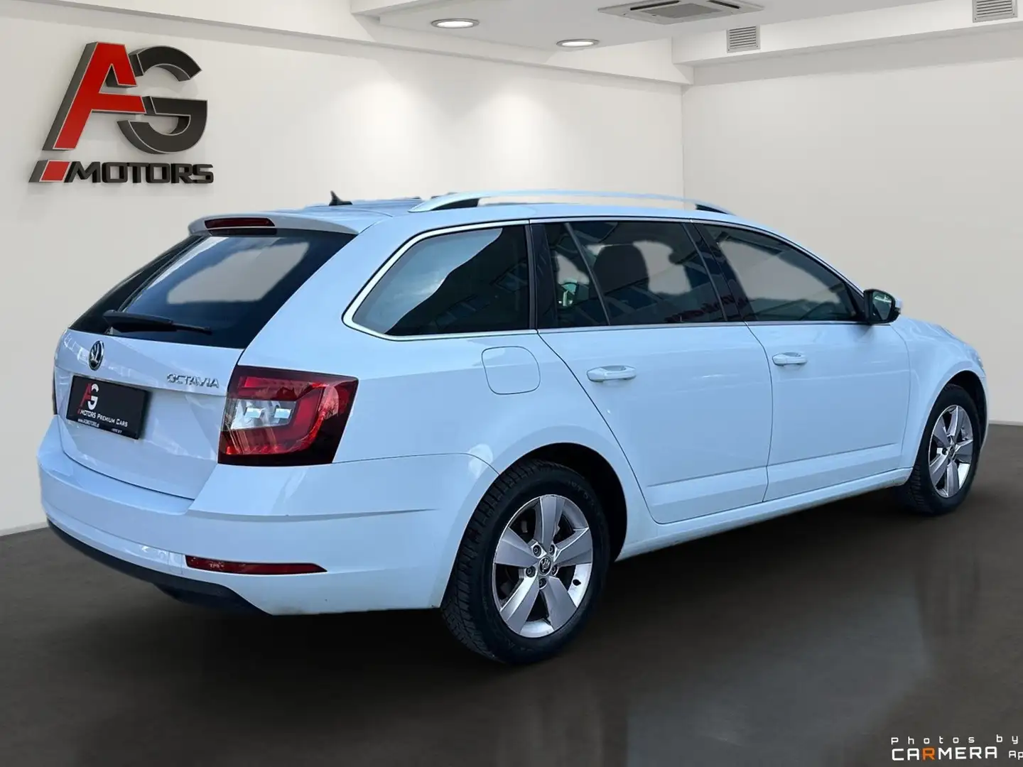 Vehicle image, number 5