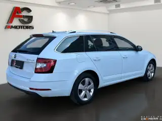 Vehicle image thumbnail, number 5