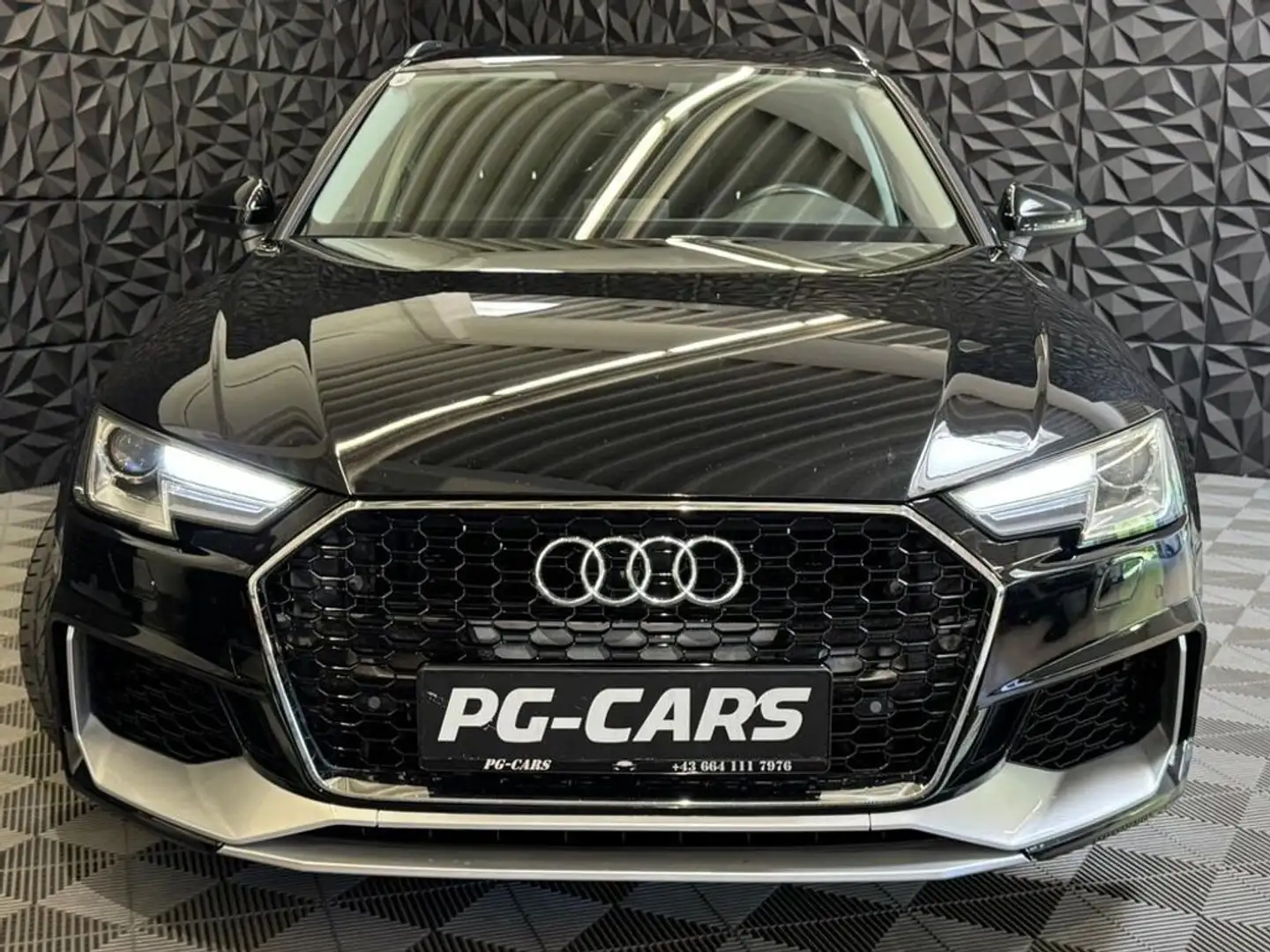 Vehicle image, number 4
