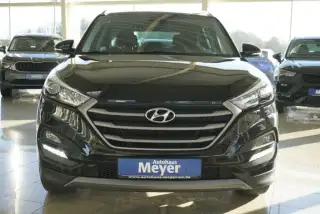 Vehicle image thumbnail, number 3