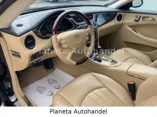 Vehicle image thumbnail, number 12
