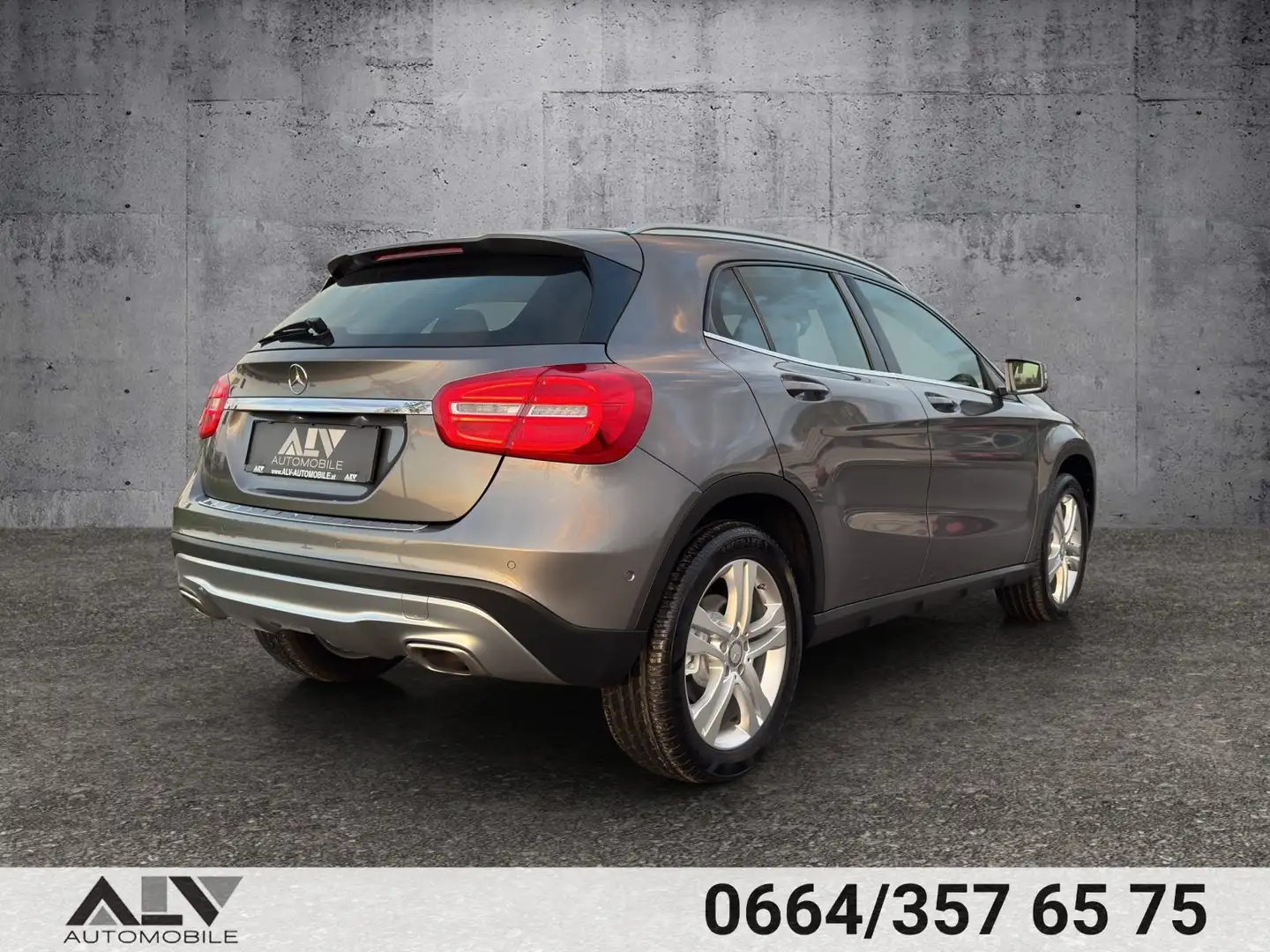 Vehicle image, number 4