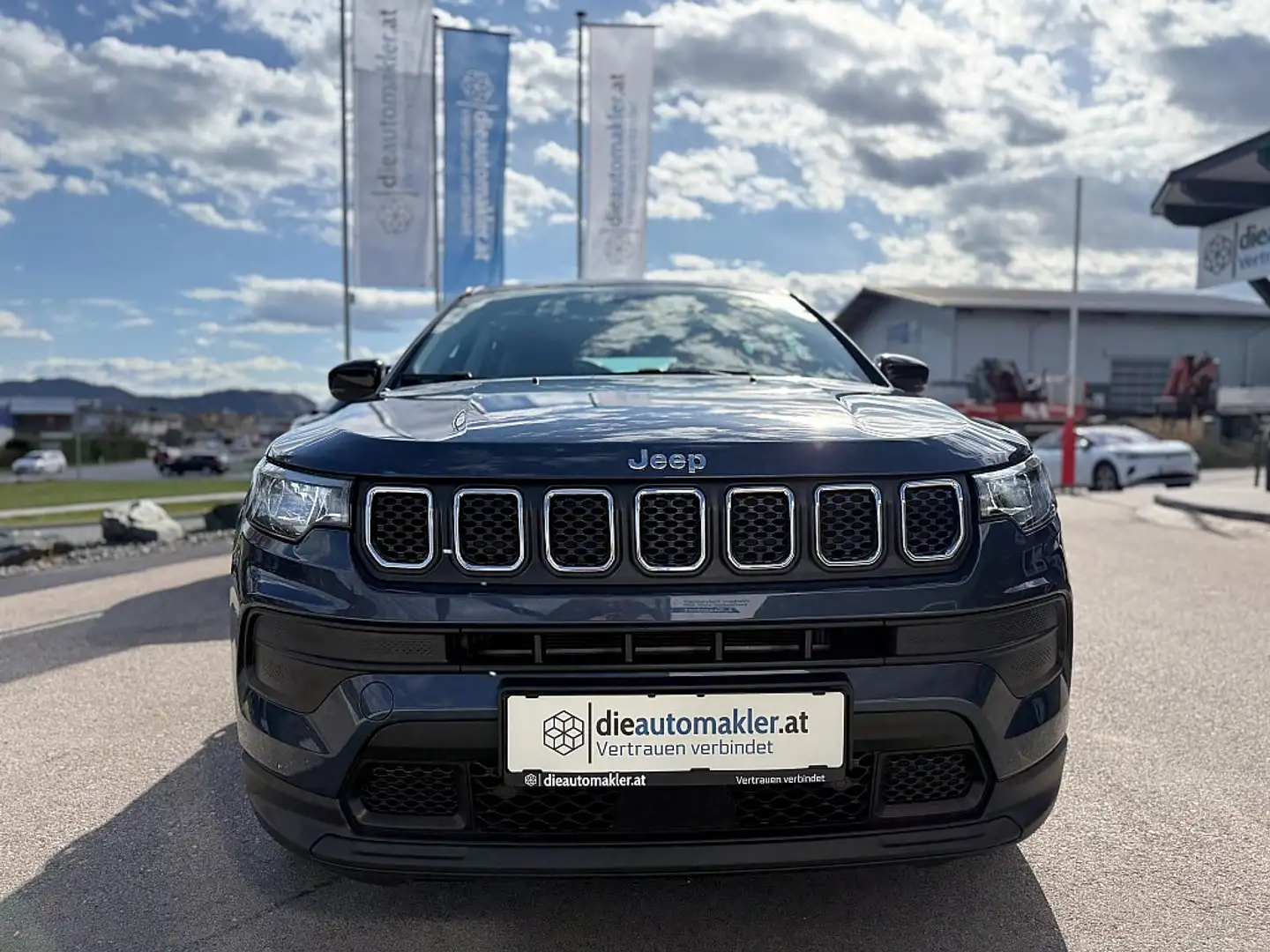 Vehicle image, number 5