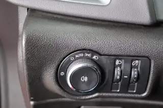 Vehicle image thumbnail, number 9