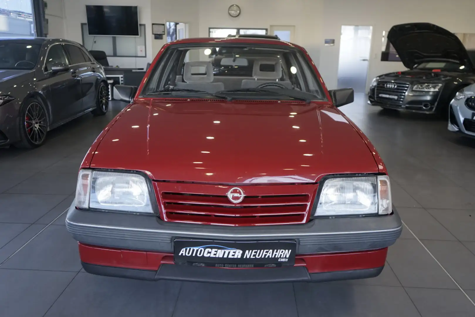 Vehicle image, number 2
