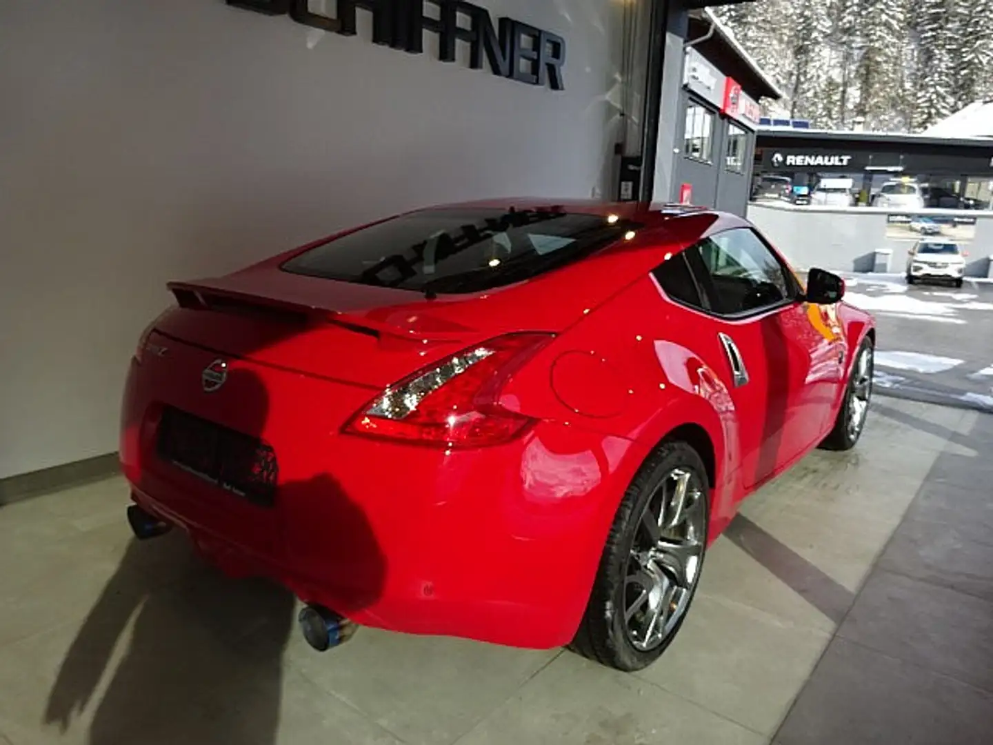 Vehicle image, number 4