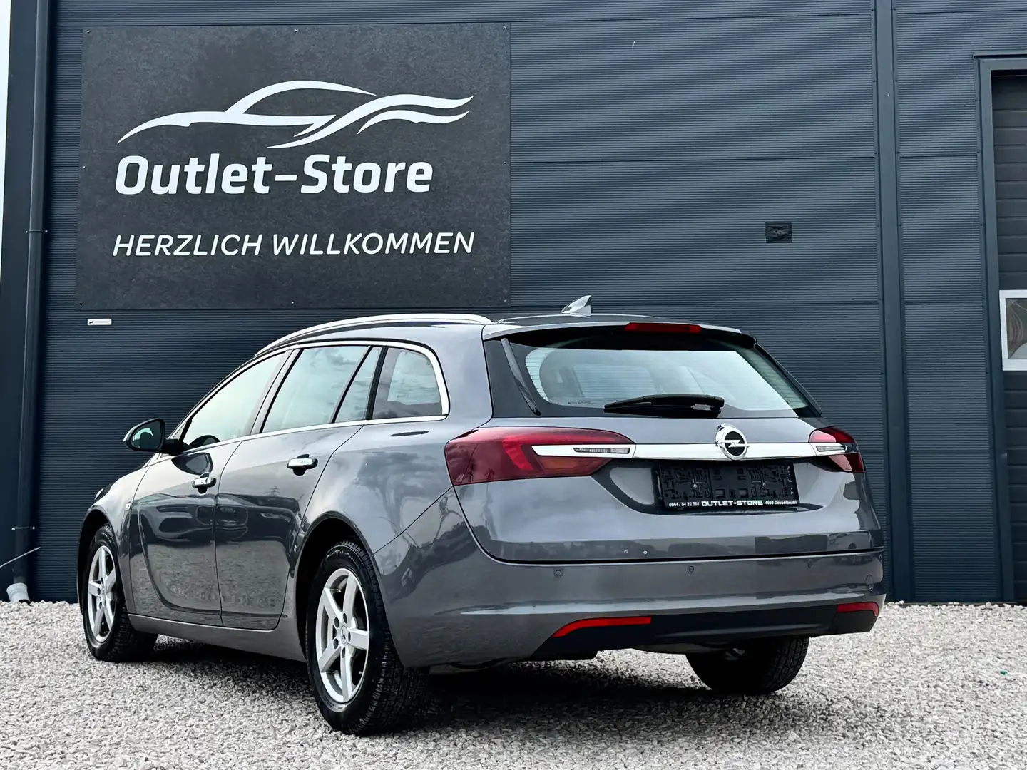 Vehicle image, number 5