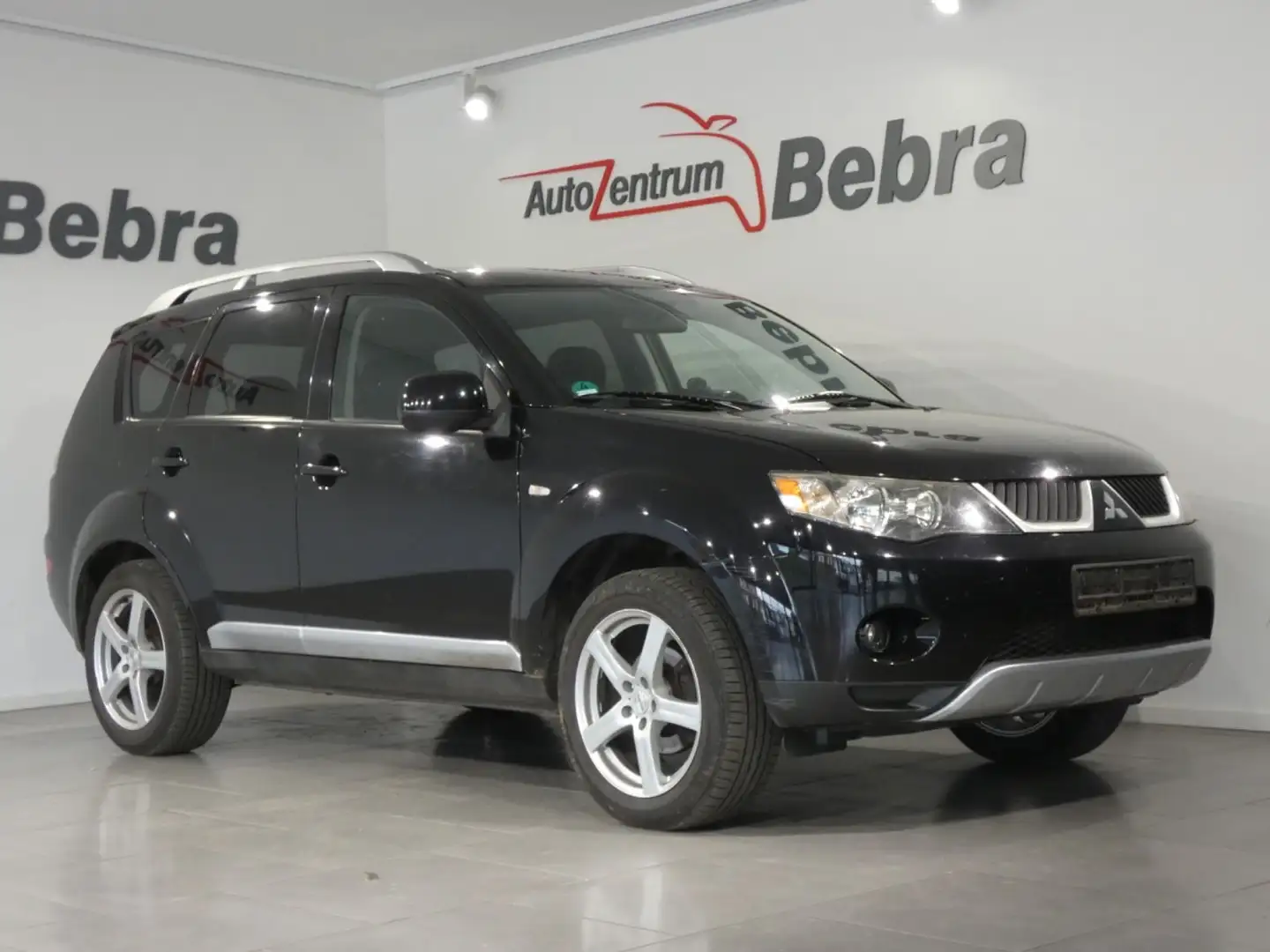 Vehicle image, number 3