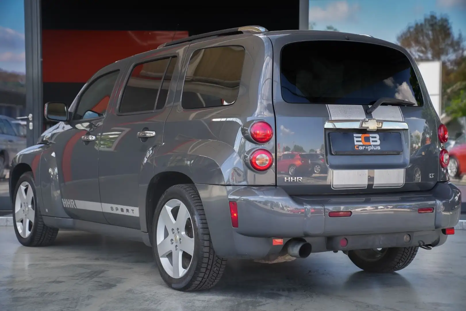 Vehicle image, number 3